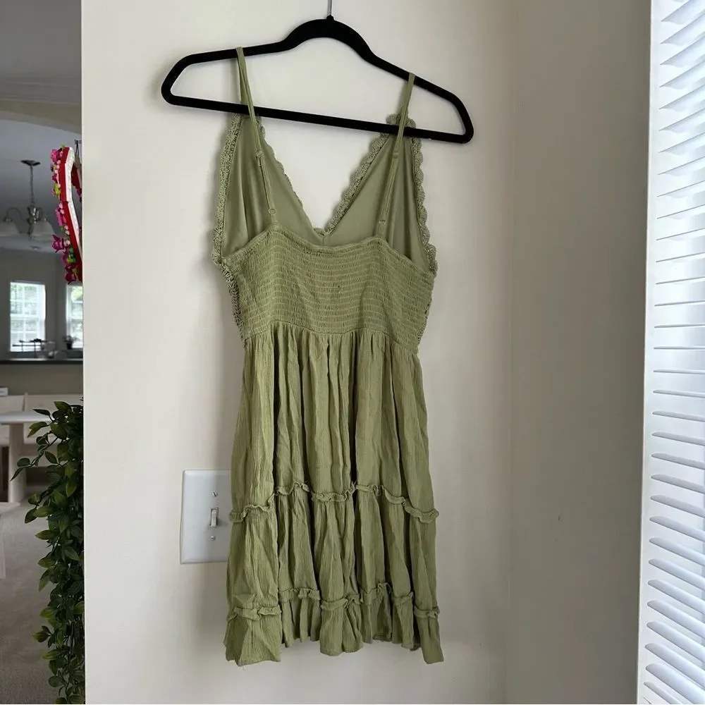 Green crochet hippy style strappy mini knit daisy dress by Indulge - Picture 6 of 8